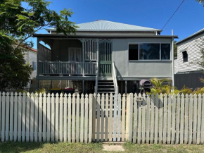 Home on Kent ROOM A